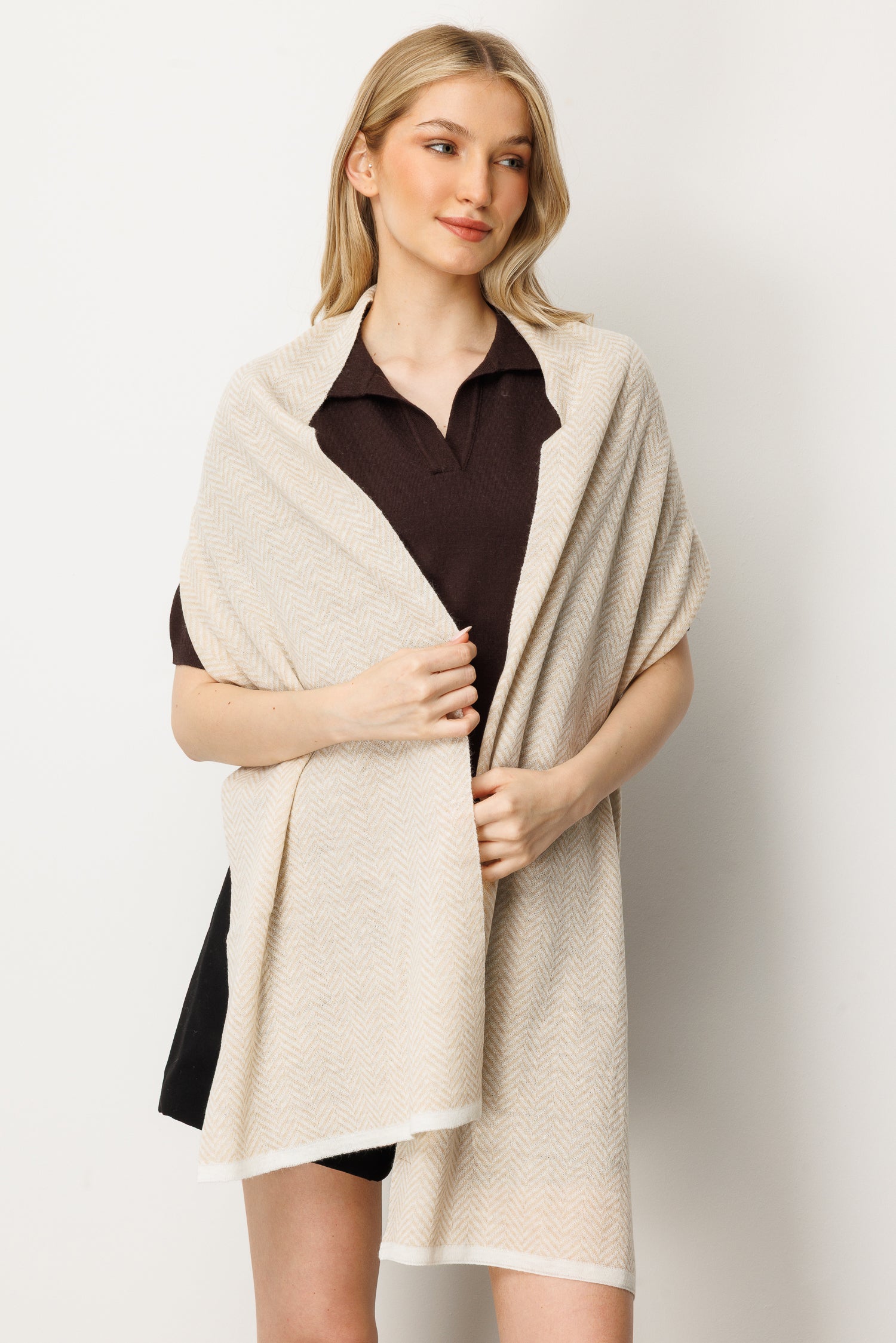 LYCIA SHAWL ECRU-BEIGE