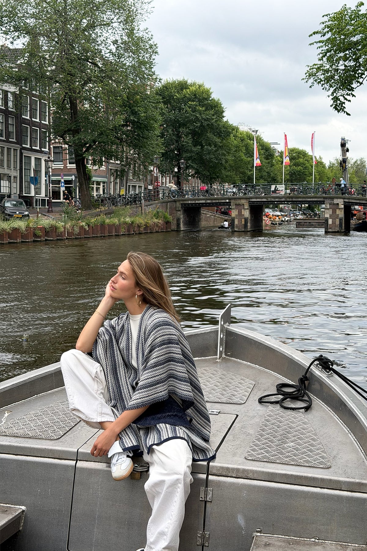 AMSTERDAM STOLE NAVY