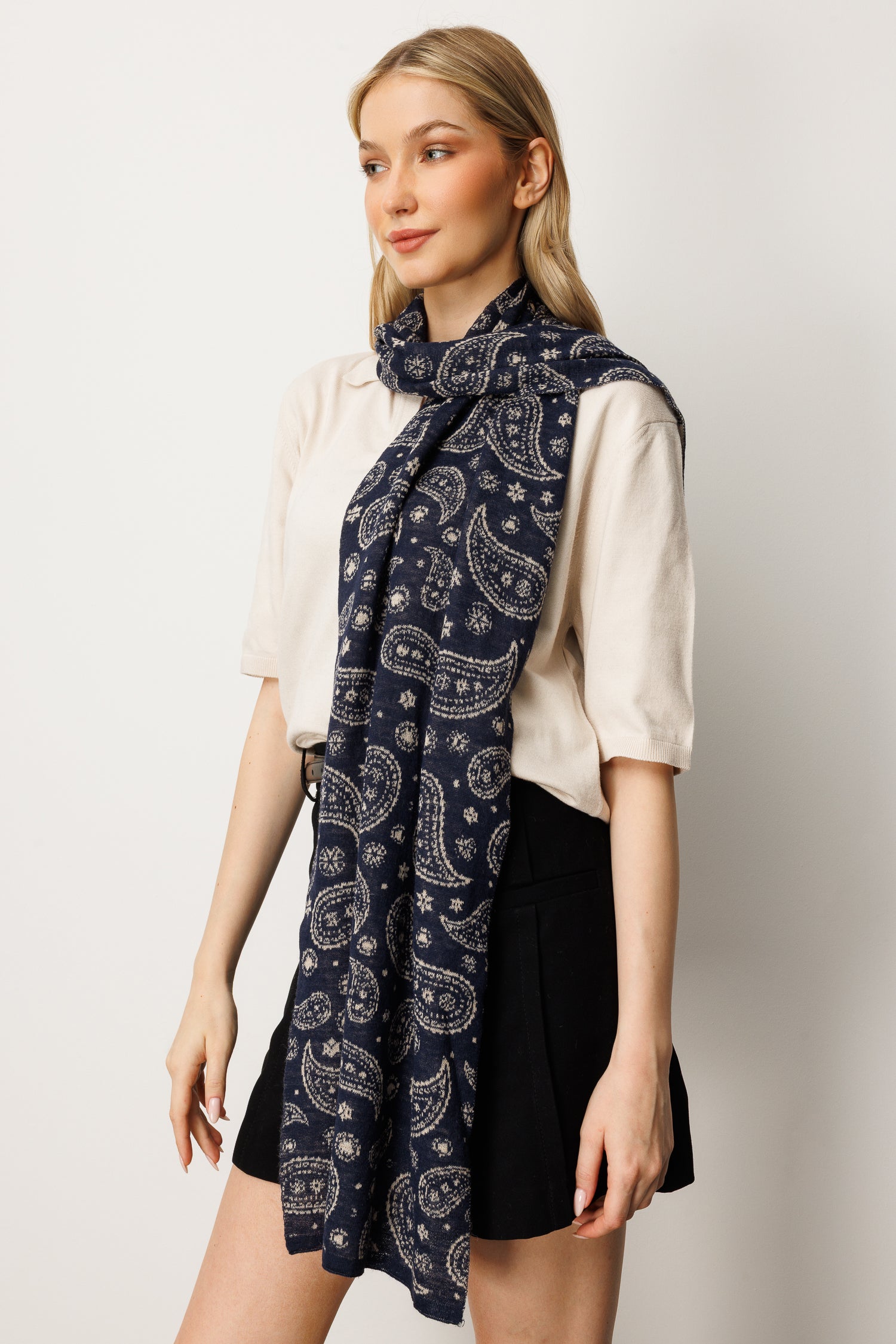 PATARA SHAWL BLACK-BEIGE
