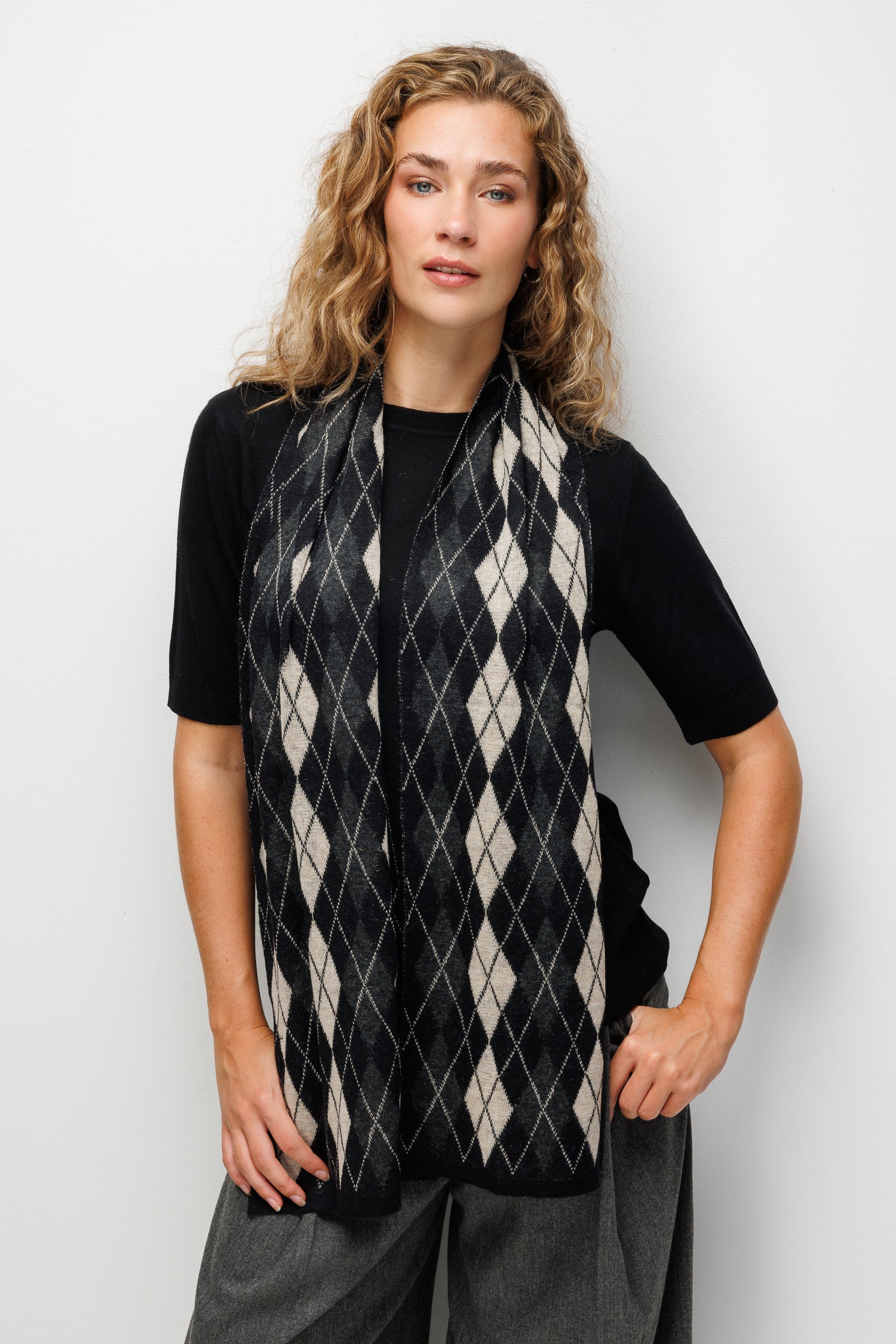 ARGYLE SHAWL ECRU-BEIGE