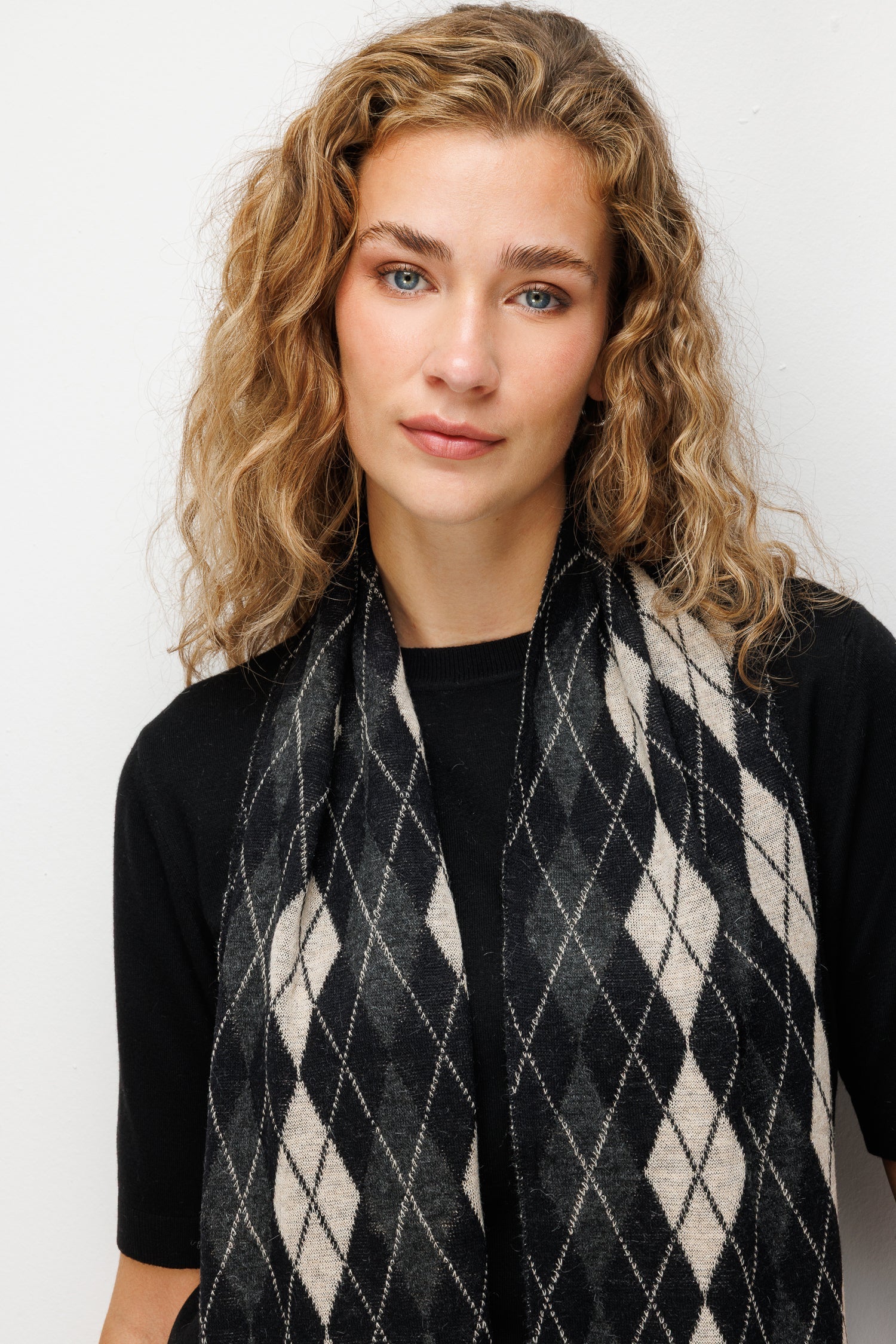ARGYLE SHAWL ECRU-BEIGE