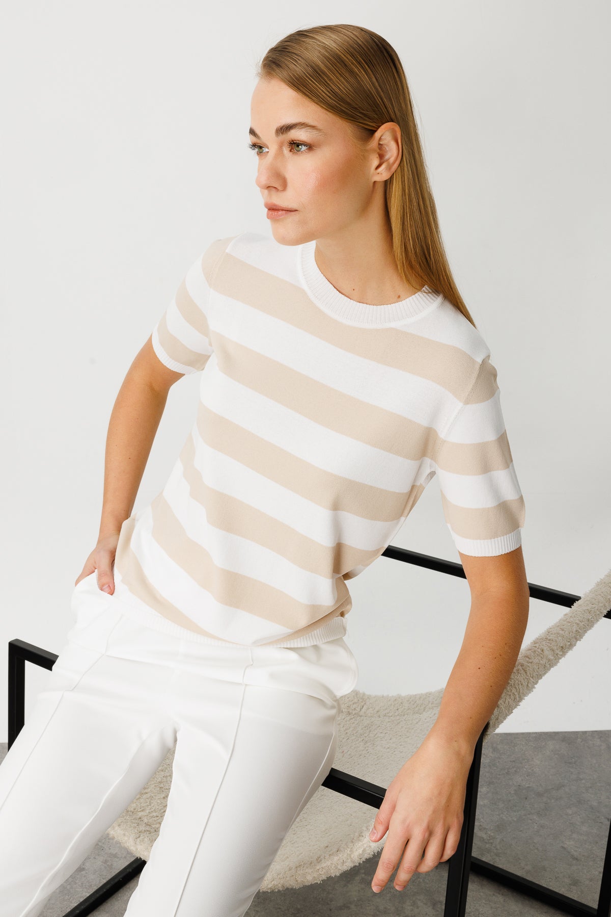 BASIC TROIA BOLD STRIPE BLOUSE ECRU-BEIGE