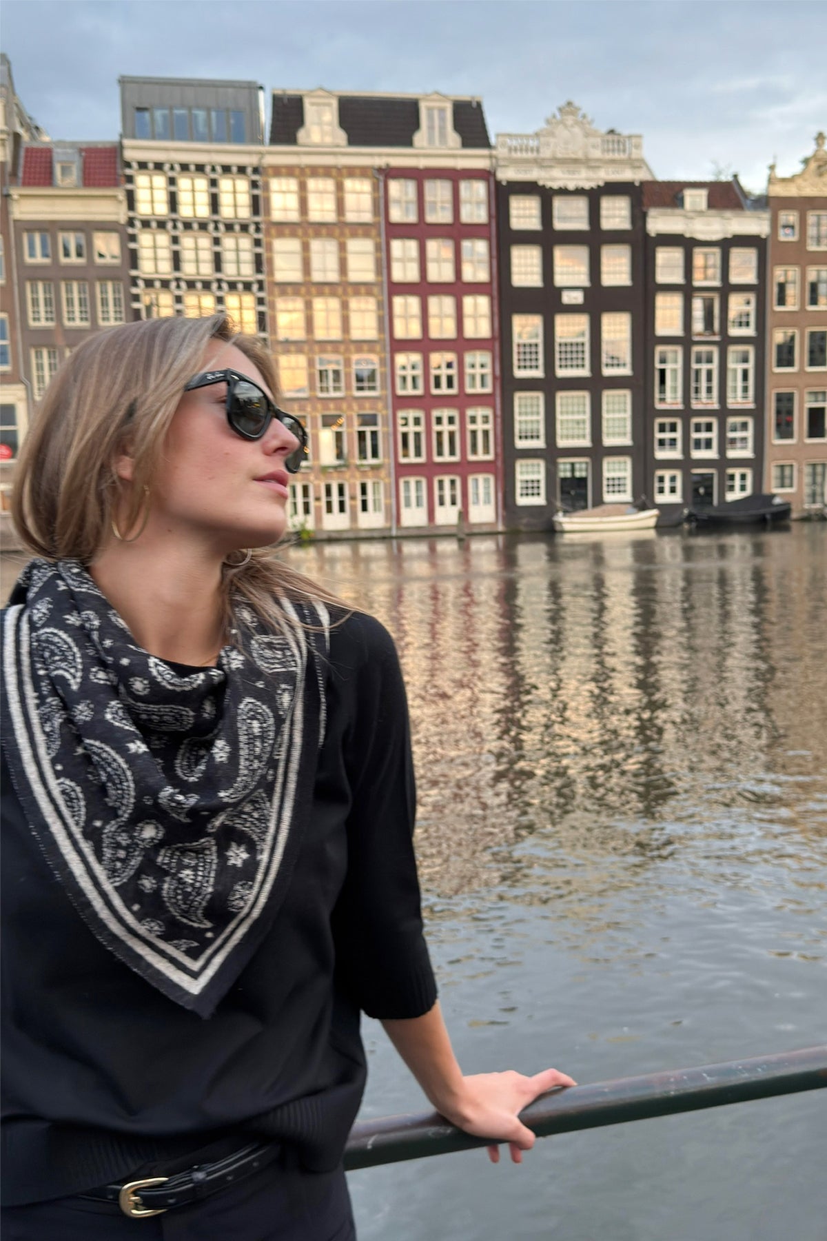 PATARA SQUARE FOULARD  BLACK-BEIGE