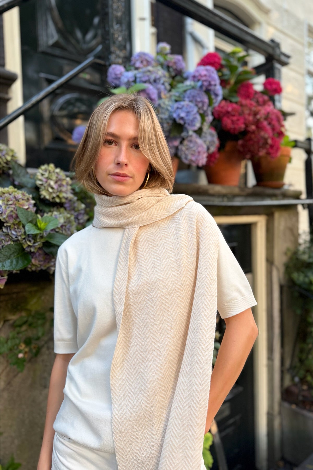 LYCIA SHAWL ECRU-BEIGE