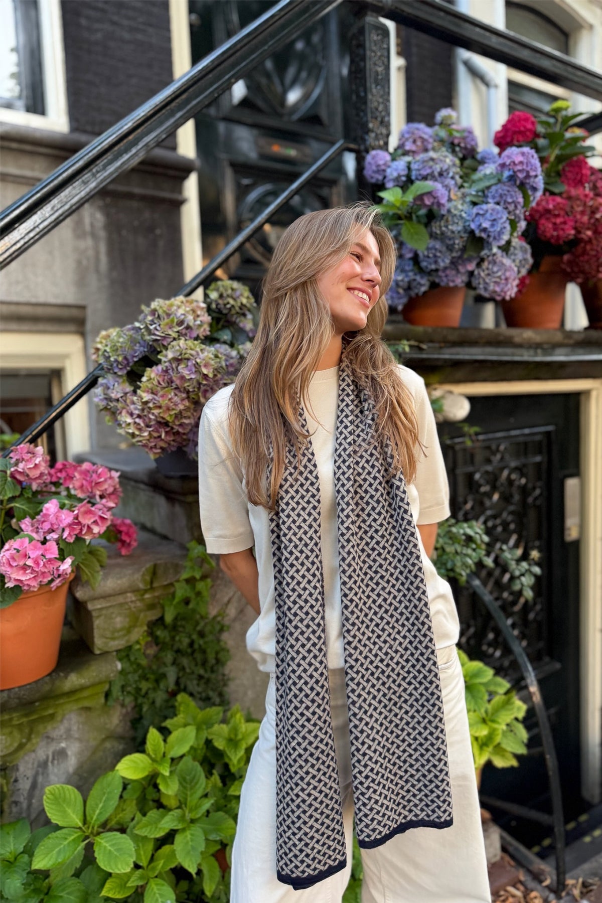 HITTITE SCARF NAVY-BEIGE