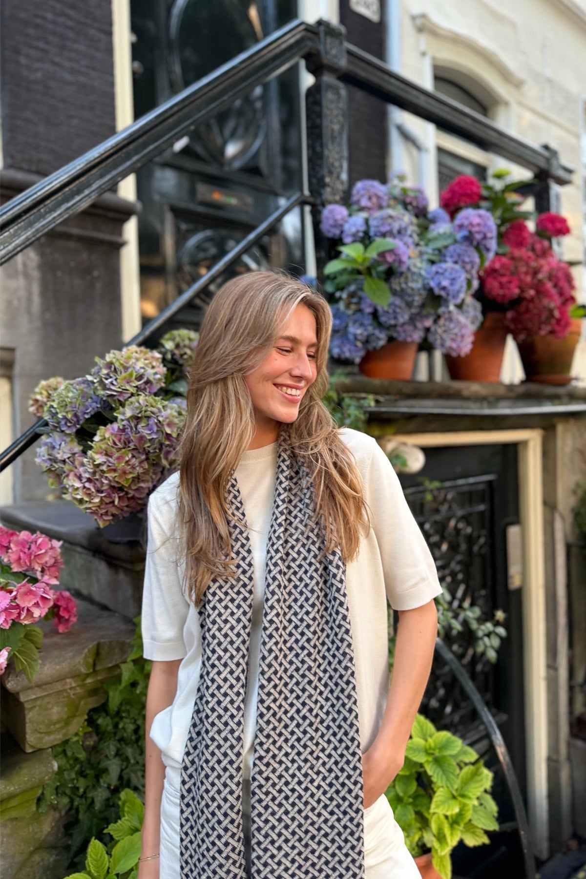 HITTITE SCARF NAVY-BEIGE