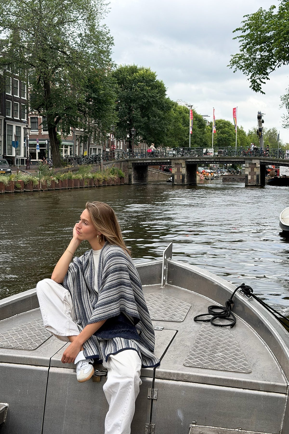 AMSTERDAM STOLE NAVY